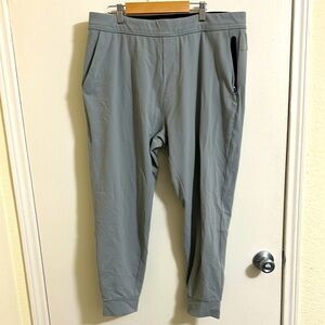 EUC Public Rec Athletic Joggers